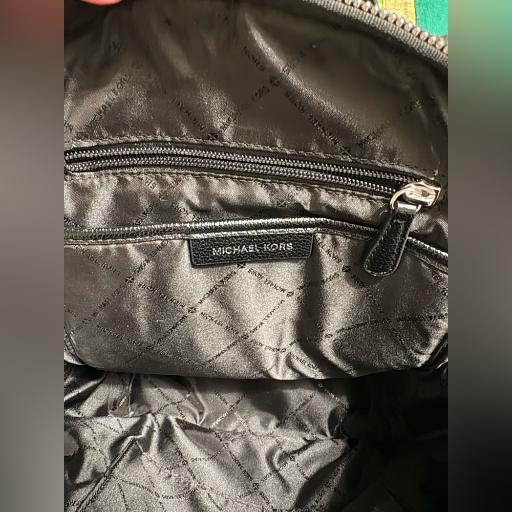 Michael Kors Erin Small Backpack - Picture 5 of 6